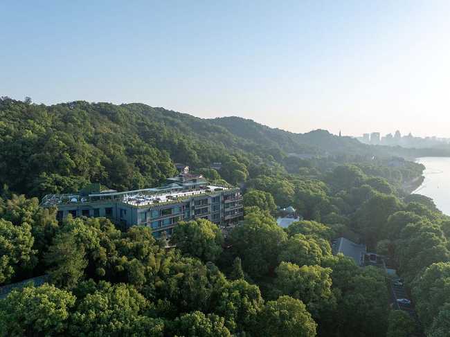 Silk Lakehouse ad Hangzhou. Rinnovamento architettonico in sito UNESCO