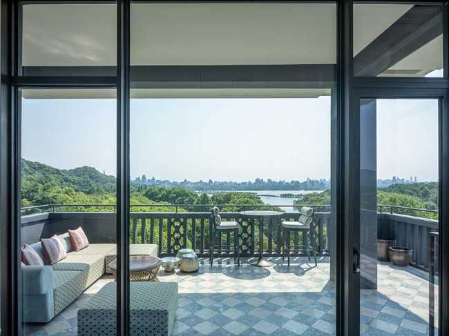 Silk Lakehouse in Hangzhou. Architectural renovation in UNESCO site