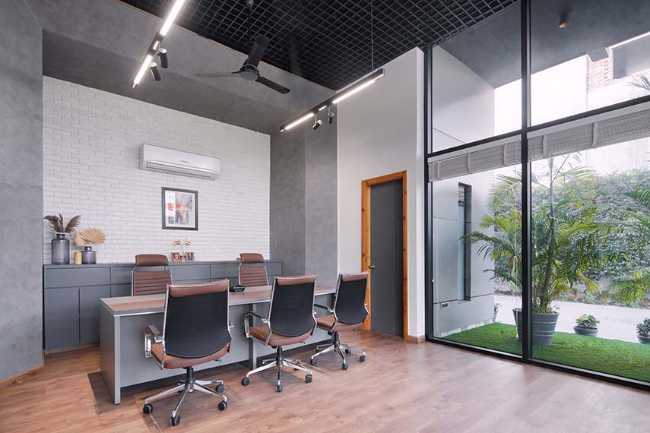 Textile waves. An architectural identity for Handtex Industries.