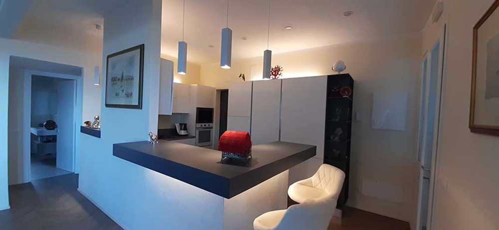 Dos almas, una casa. Armonía y luz en la Isla de Elba.