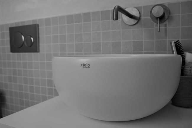 Dos almas, una casa. Armonía y luz en la Isla de Elba.