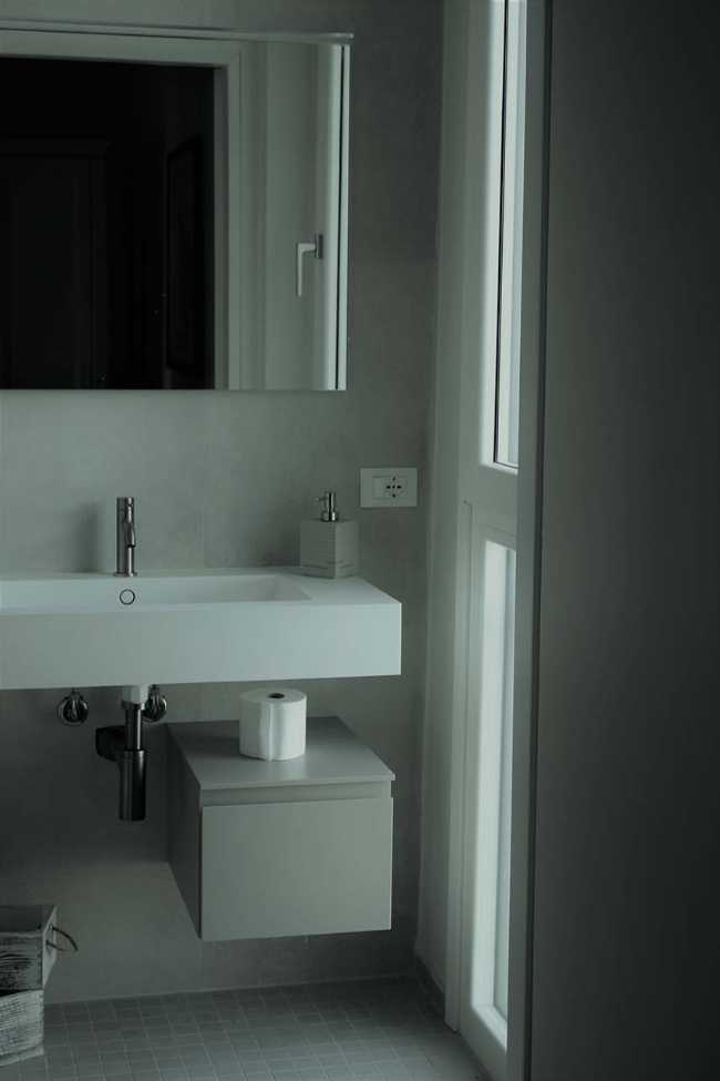 Dos almas, una casa. Armonía y luz en la Isla de Elba.