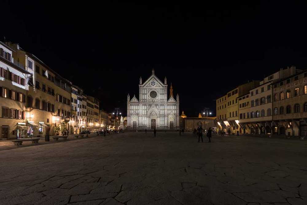Lighting of the facade of the Basilica of Santa Croce in Florence