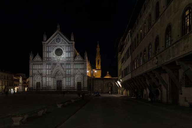 Lighting of the facade of the Basilica of Santa Croce in Florence