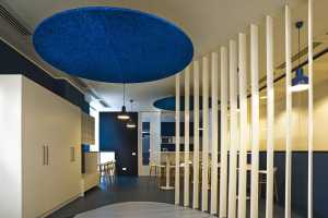 Sound-absorbing circular ceiling panel