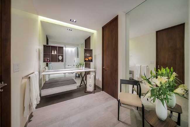 Paredes corredizas: el secreto de los 700 metros cuadrados del Departamento R&J