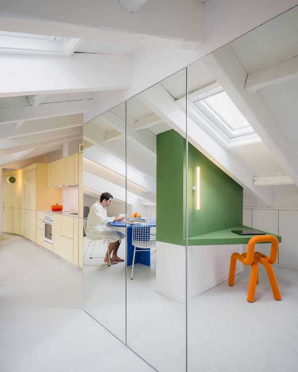 House Flix, the loft that floats on the rooftops of Madrid