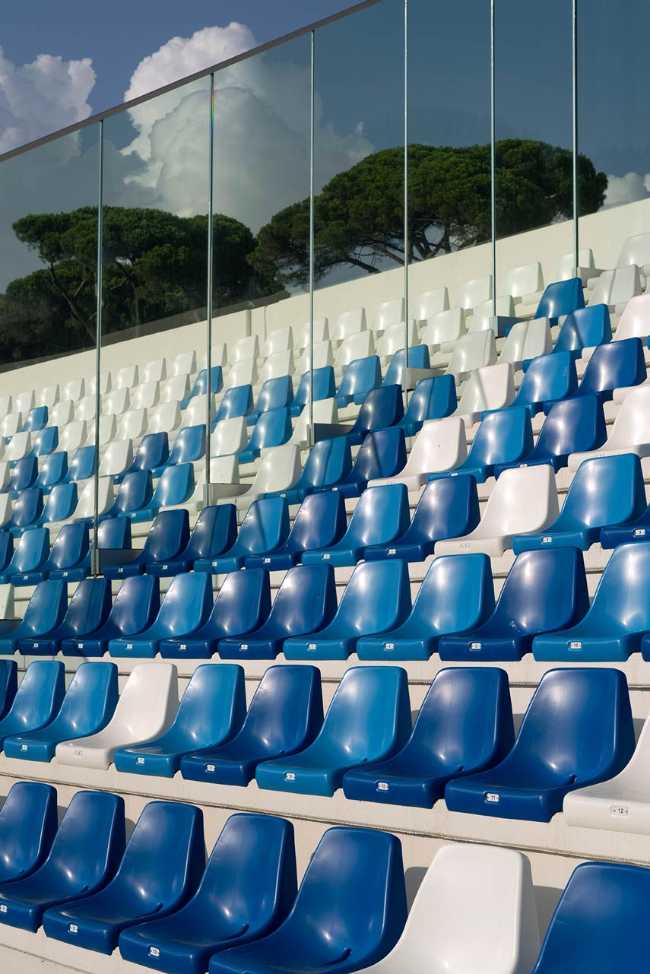 Between pine forest and sea: the new Pini Stadium in Viareggio