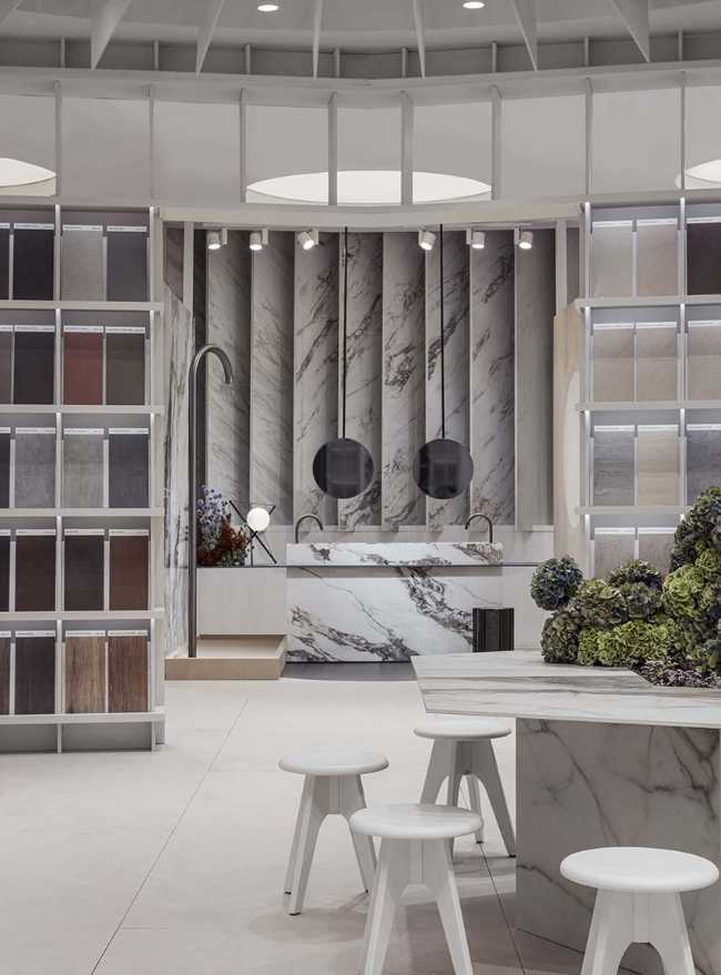 Stand de exposición como experiencia arquitectónica: Material Expression