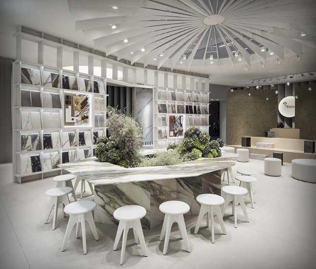 Stand de exposición como experiencia arquitectónica: Material Expression