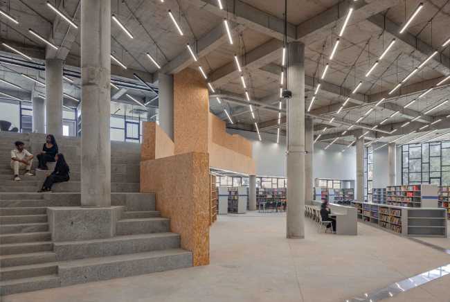 Can architecture be democratic? SMVIT university library