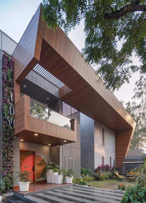 Aaroh: la residenza famigliare sicura e dall’anima felice