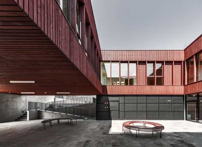 Scuola d’infanzia tra natura e comunità