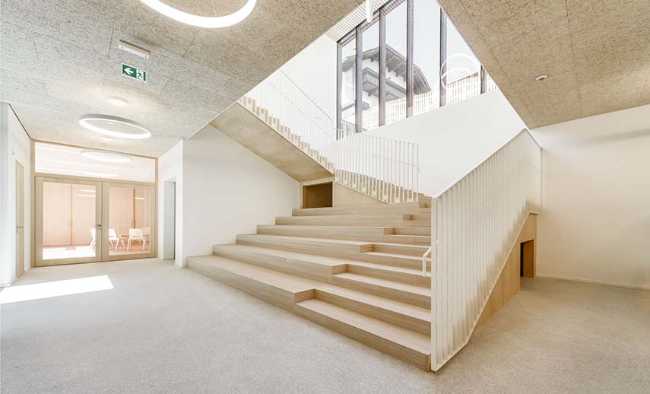 Scuola d’infanzia tra natura e comunità