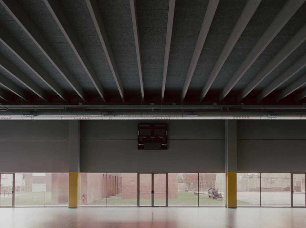 Gym of Merate. A new architectural landmark for the city.