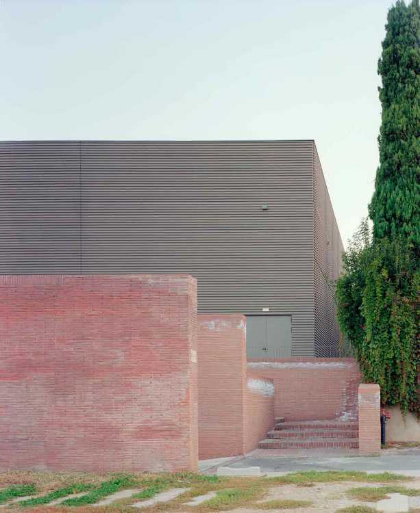 Gym of Merate. A new architectural landmark for the city.