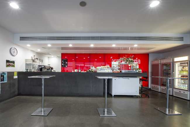 La nuova zona bar caffetteria