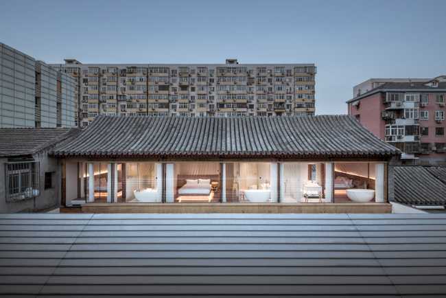 Layering Courtyard: nuovo e vecchio tra pubblico e privato
