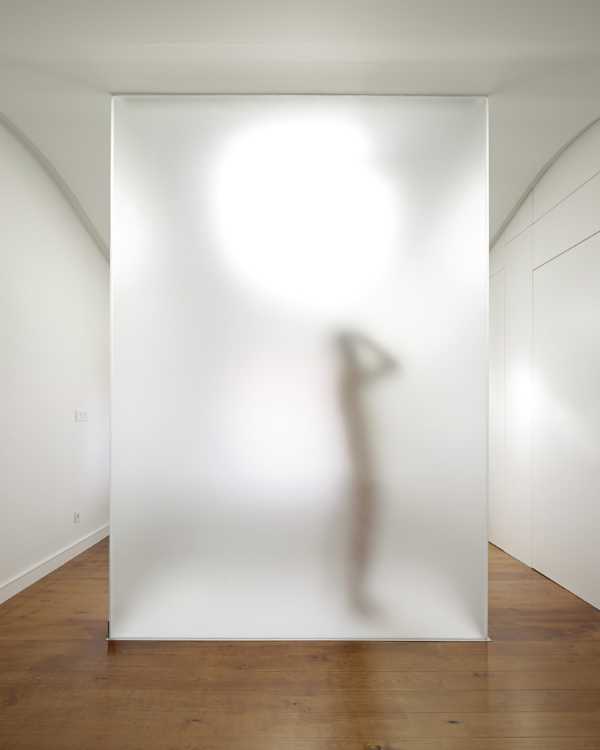 The large glass of the shower