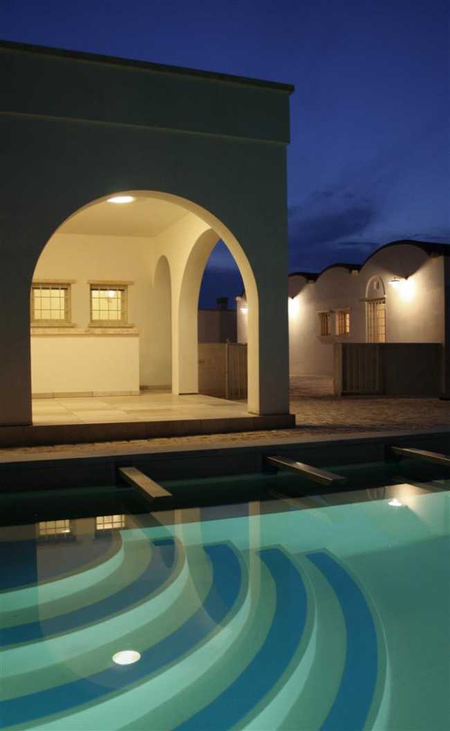 Résidence méditerranéenne. Domaine du XIXe siècle restauré dans les Pouilles