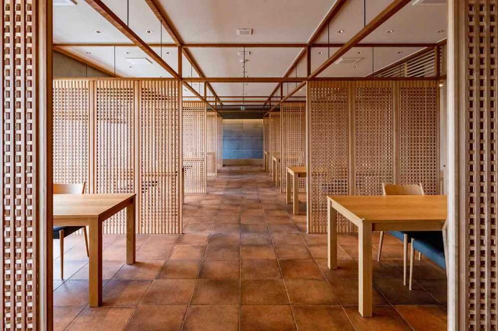 Restaurante Gakatei: las decisiones de diseño que se abren al panorama.