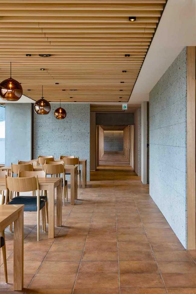 Restaurante Gakatei: las decisiones de diseño que se abren al panorama.