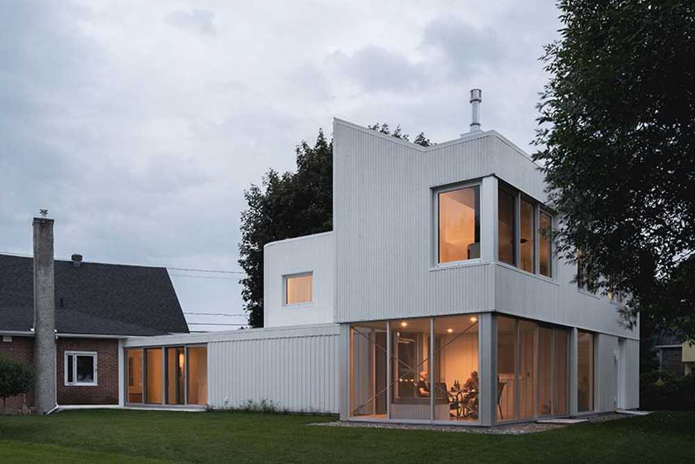 Return to the river, inhabit the time