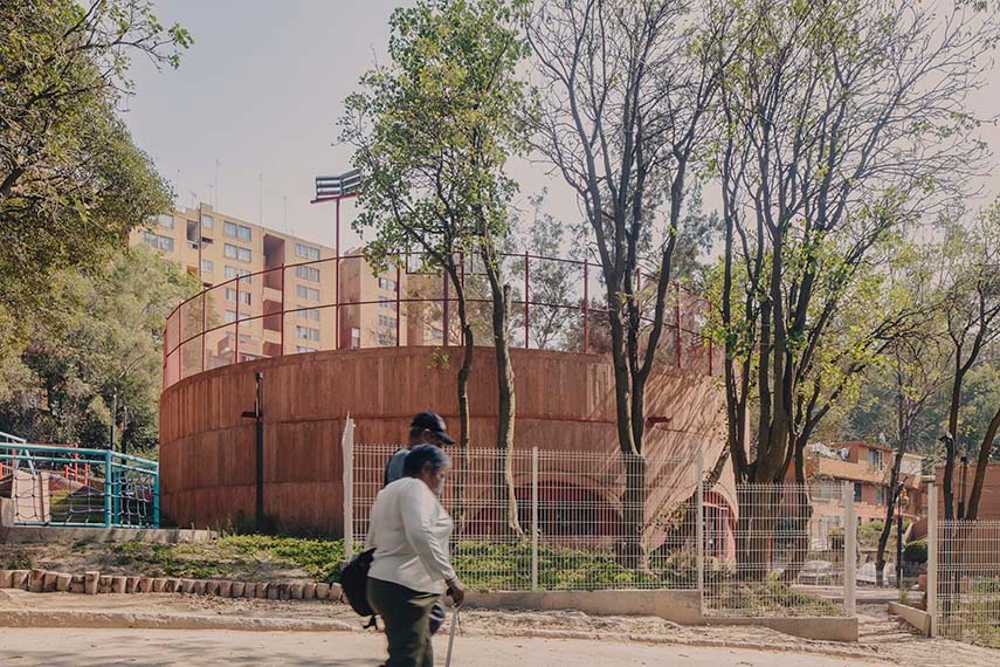 UH INFONAVIT Santa Fe. A park that arises from the slope