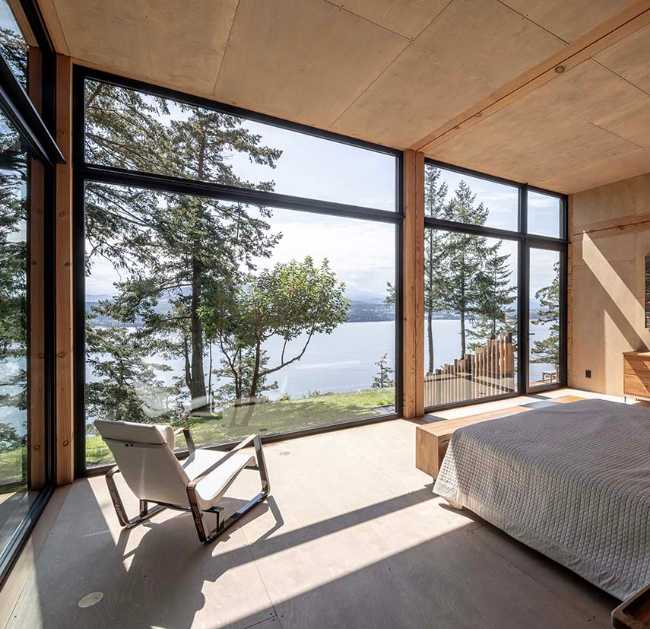 Casa de Discovery Bay. Ritmo, cuadrícula y paisaje.