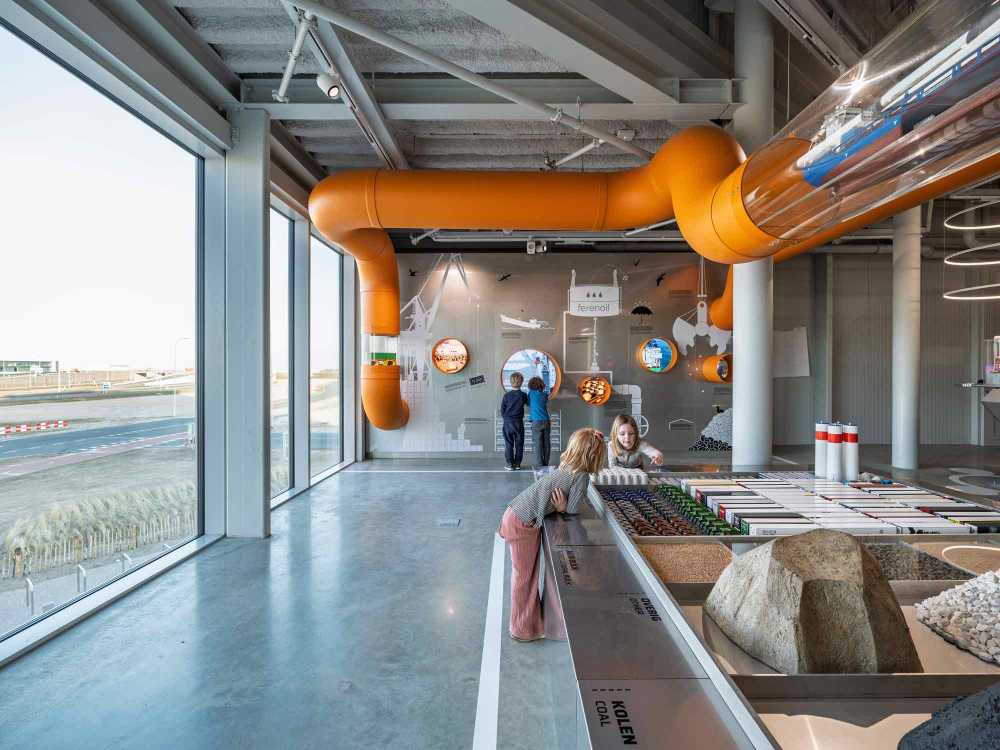 Portlantis, architecture as a crossroads of experiences