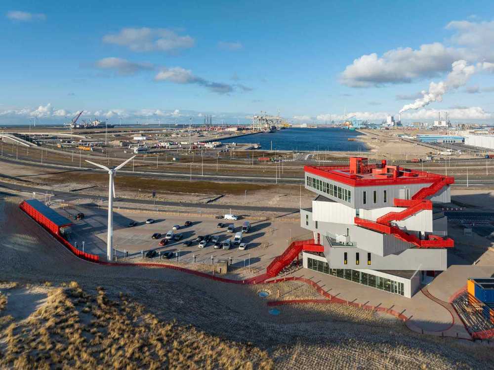 Portlantis, architecture as a crossroads of experiences