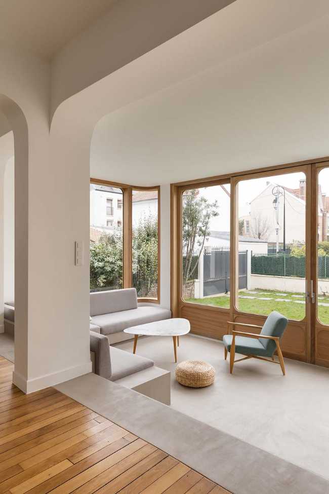 A Parisian house that opens up to the garden