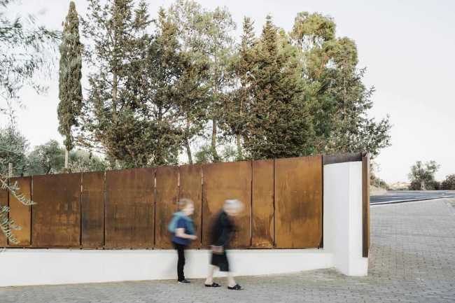 Siddi Urban Threshold, a door of memory open to the landscape