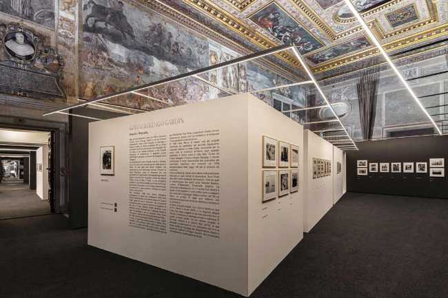 Exhibition Setup Gianni Berengo Gardin: Italy tells its story