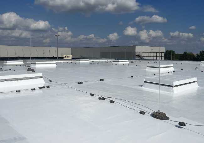 Efficienza energetica e calcolo delle prestazioni delle coperture e dei lucernari: il ruolo delle vernici antisolari e dei sistemi cool roof