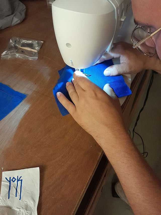 Patchwork: installazione effimera gioca con architettura e temporalità