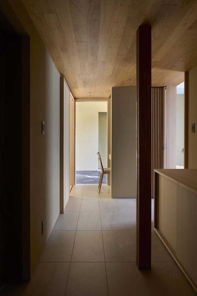 Restyling HOGAN: paisaje y arquitectura moldean el interior