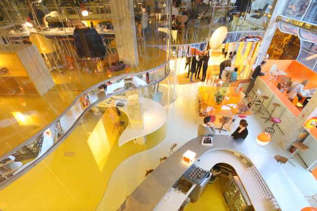 the reception in the double volume