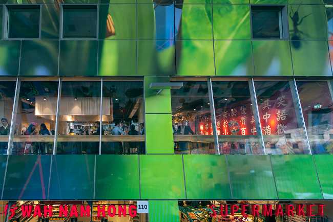 Market Hall, the lively beating heart in the center of Rotterdam.