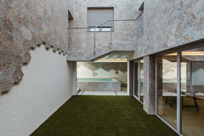 Dettaglio dell'incrocio dei volumi