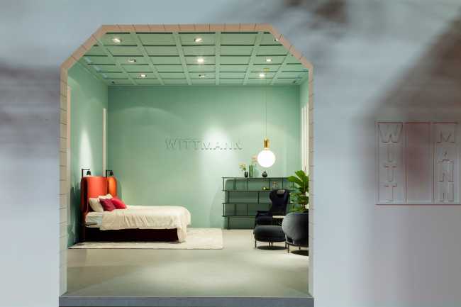 The geometries of the doors and the coffered ceiling