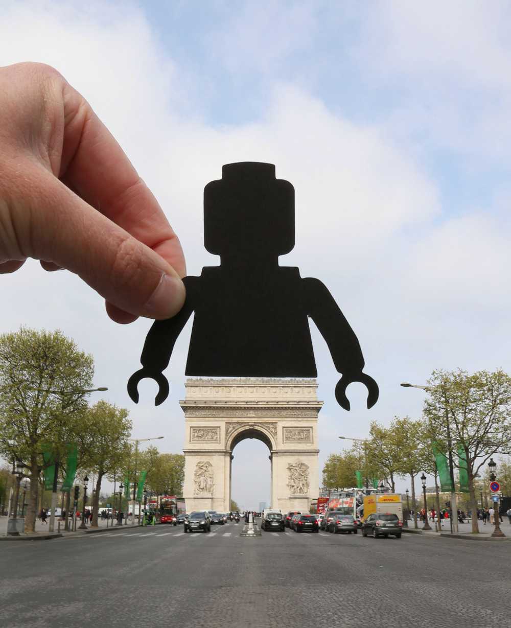A building becomes Marilyn Monroe