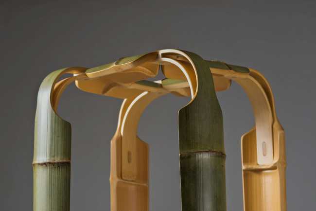 The joining parts are always created with pieces of bamboo
