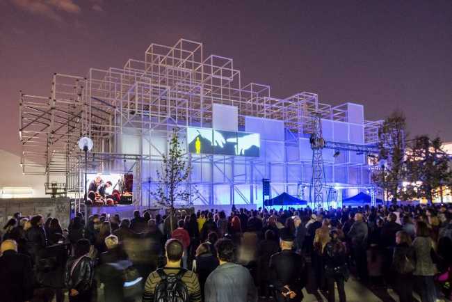 Un evento realizado fuera del centro