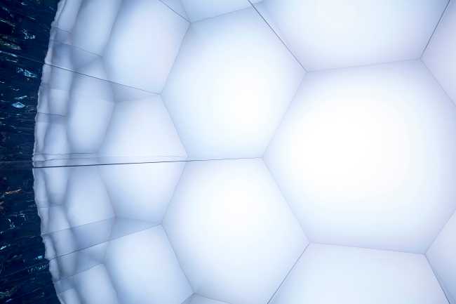 installazione luminosa specchio luce