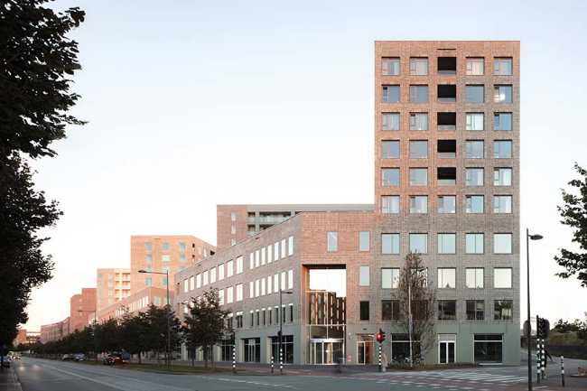 Vida urbana contemporánea e internacionalidad encarnados en el 5TRACKS