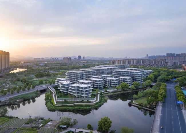 Complesso residenziale KINCANG Egrets Waves 3.0 tra acqua e cielo