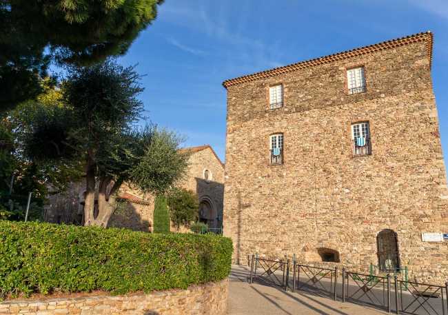 Patologie delle murature in contesti sismici e non sismici: diagnosi, materiali e tecniche di consolidamento