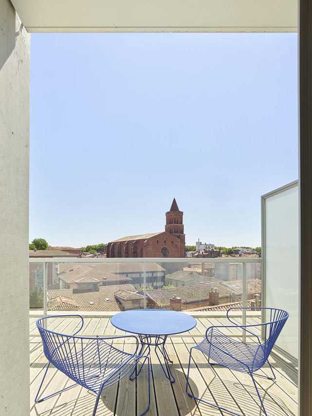 Cour du Dôme: edificio multifunzionale contemporaneo abbraccia la storia