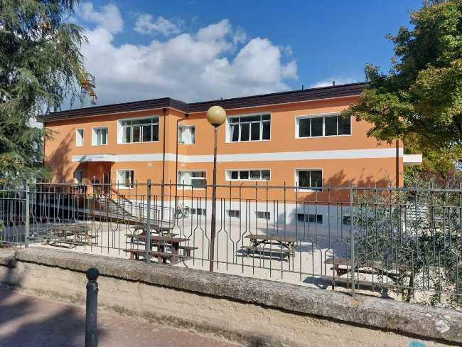 Nuova pelle sismica per la scuola Tofare di Ascoli Piceno